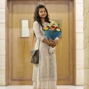 Meet your Posher, Alice